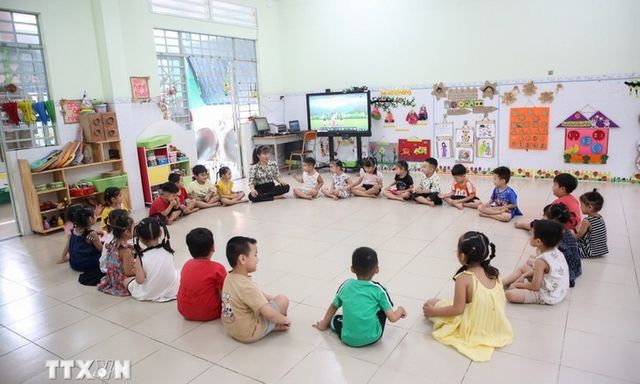 Tin tức giáo dục 24h: TP.HCM ưu tiên sử dụng các trụ sở cơ quan dôi dư cho giáo dục mầm non