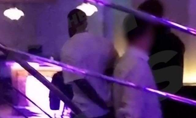 Cựu sao nổi tiếng Premier League bị bắt