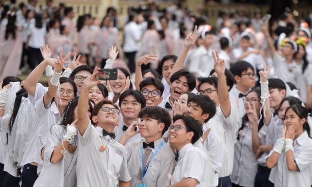 Chính thức bãi bỏ quy định cấp bằng tốt nghiệp THCS: Tránh lãng phí, 