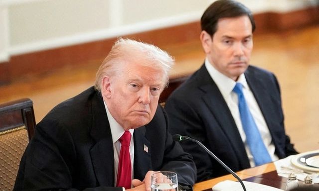 Ai được trả lương cao nhất tại Nhà Trắng?