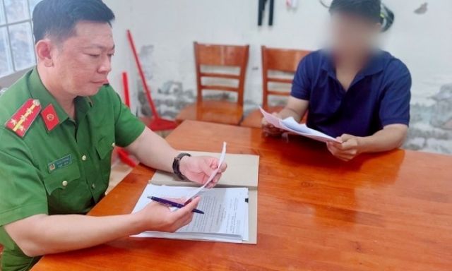 Xử phạt người đàn ông ở Cà Mau vì xúc phạm một cô gái trên mạng xã hội