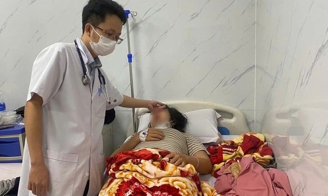 Tin tức đời sống 15/12: Thêm nhiều người nhập viện vụ nghi ngộ độc bánh mì ở Quảng Ngãi