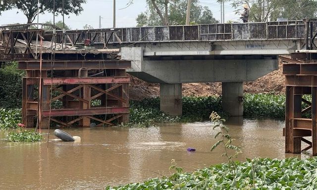 Tin thời sự ngày (16/12): Xe quá tải làm sập cầu ở Tây Ninh