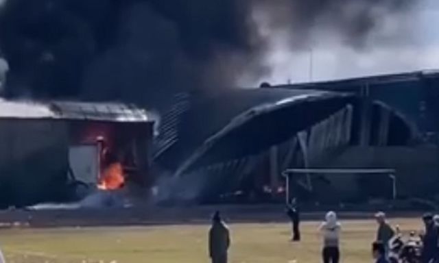 Máy bay lao thẳng xuống khu dân cư ở Mexico, toàn bộ người trên khoang thiệt mạng