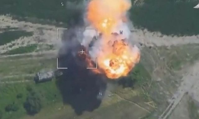 Nga dội hỏa lực 