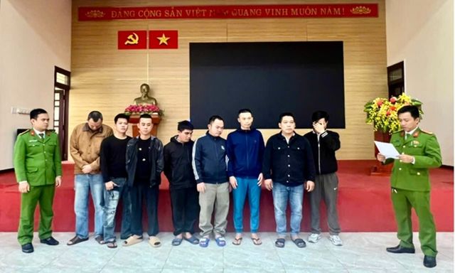 Triệt phá đường dây cá độ 350 tỷ đồng: Hé lộ danh tính 