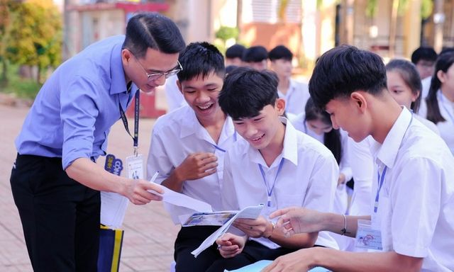 Tuyển sinh 2026 có nhiều thay đổi, thí sinh xoay sở thích nghi trước 