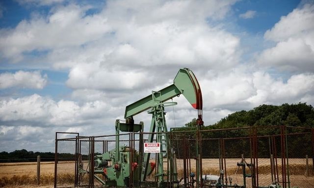 Giá xăng dầu hôm nay (21/12): Dầu thô thế giới phục hồi trở lại 