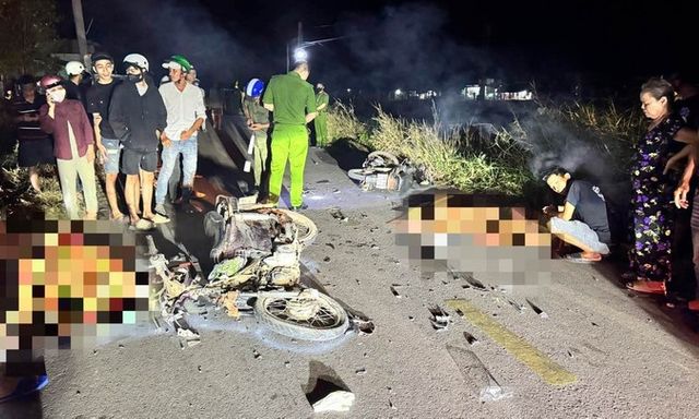 Hiện trường thương tâm hai xe máy va chạm trực diện, hai thanh niên tử vong tại chỗ