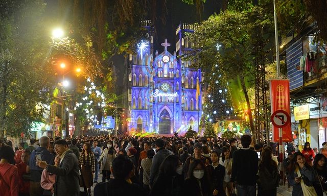 Miền Bắc đón không khí lạnh mạnh, đêm Noel nhiệt độ giảm sâu, mưa rét