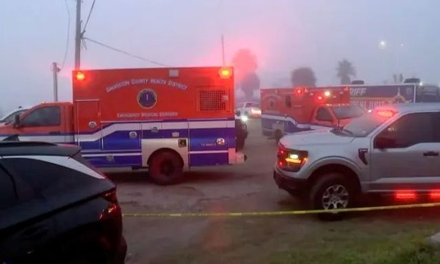 Máy bay hải quân Mexico rơi xuống vịnh ở Mỹ, ít nhất 5 người tử vong