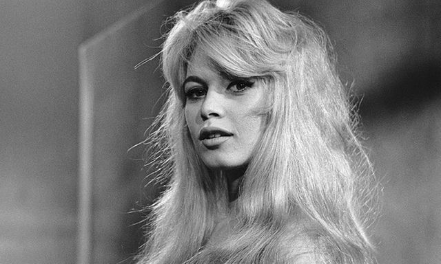 Huyền thoại điện ảnh Brigitte Bardot qua đời