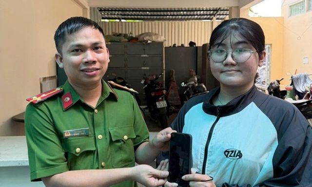 Tin thời sự ngày (30/12): Cô gái bất ngờ nhận tin vui từ số lạ