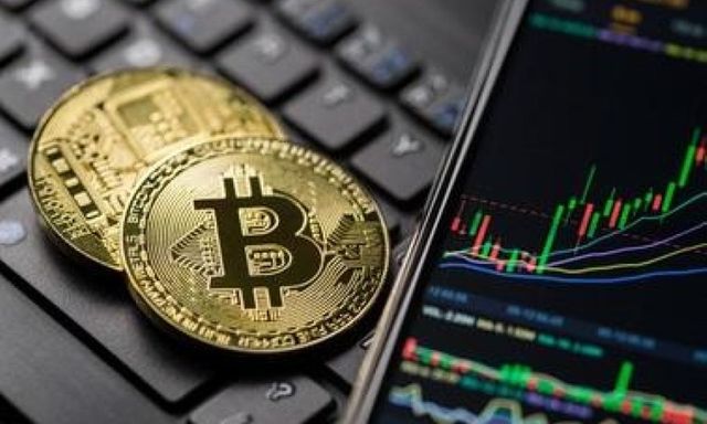 Bitcoin rơi tự do từ đỉnh 126.000 USD, chuyên gia vẫn tuyên bố 2026 mới là lúc Bitcoin 
