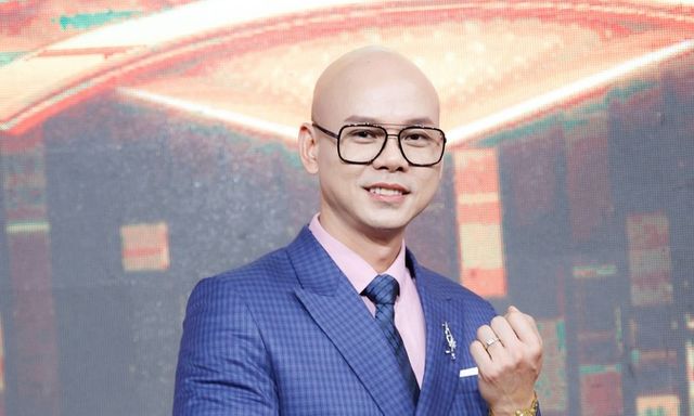 Ca sĩ Phan Đình Tùng nhập viện cấp cứu, tình trạng sức khỏe hiện ra sao?