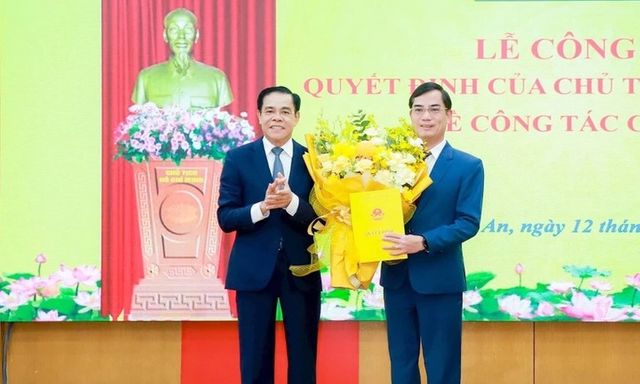 Tin tức giáo dục 24h: Nghệ An có tân Giám đốc Sở GD&ĐT