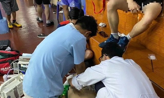 Huấn luyện viên cầu lông 63 tuổi tại TP.HCM đột tử khi chơi thể thao