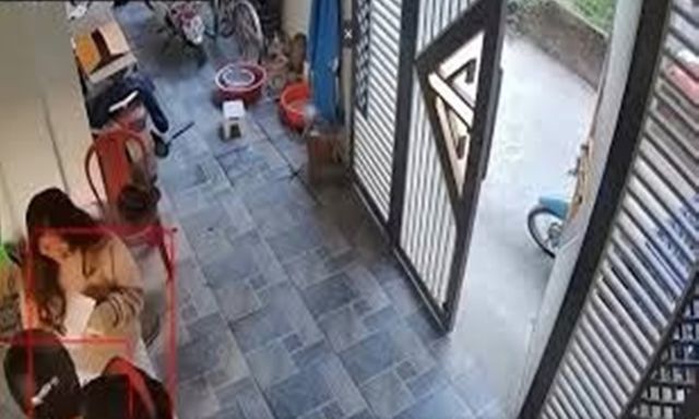 Cô gái Hưng Yên nhận thông tin bất ngờ từ nam shipper 