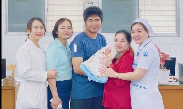 Kỳ tích: Cứu sống bé sơ sinh trong ca song thai cực hiếm, thế giới chỉ vài chục ca thành công