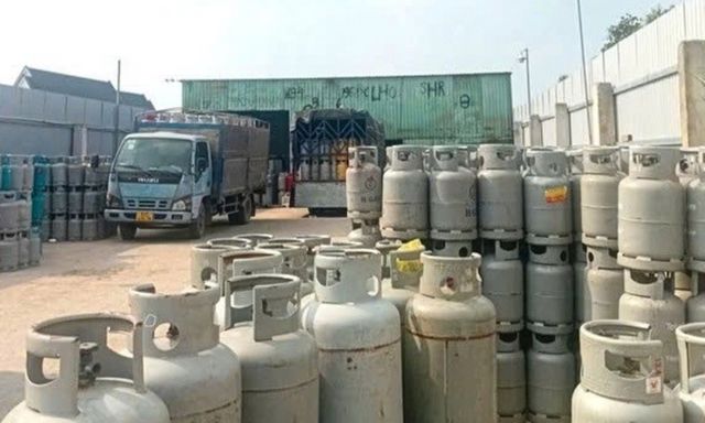 Triệt phá đường dây buôn bán gas giả liên tỉnh quy mô lớn
