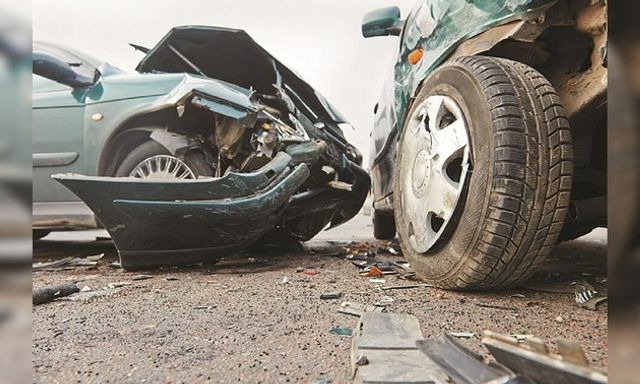 Ô tô mất lái, đâm trực diện nhóm công nhân nữ nghỉ trưa bên đường, 5 người tử vong thương tâm ở Ấn Độ