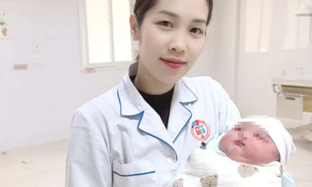 Tin tức đời sống 22/1: Bé sơ sinh chào đời với cân nặng 5,1kg