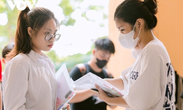 Vì sao xét tuyển kết hợp 