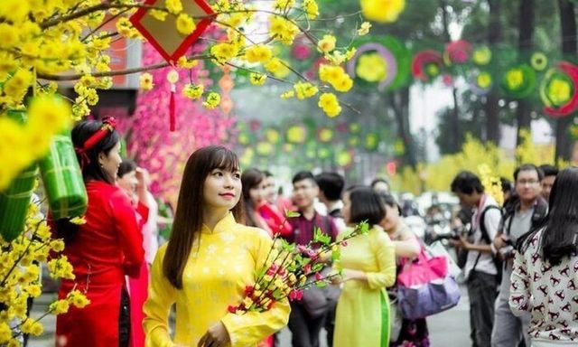 Người lao động nghỉ Tết Nguyên đán 2026 sớm có được hưởng lương không?