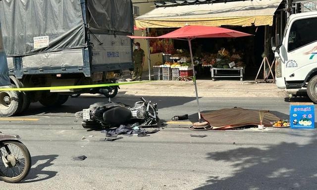 Tin tức tai nạn giao thông mới nhất ngày 24/1: Tai nạn giữa xe cứu thương và xe máy, 2 người tử vong