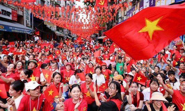 Hoàn thiện khung pháp lý, hướng tới duy trì mức sinh và thích ứng già hóa dân số