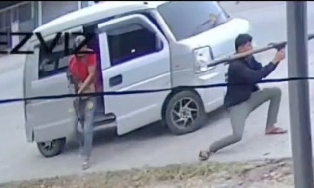 Thị trưởng Philippines thoát nạn trong gang tấc khi bị mưu sát bằng súng chống tăng