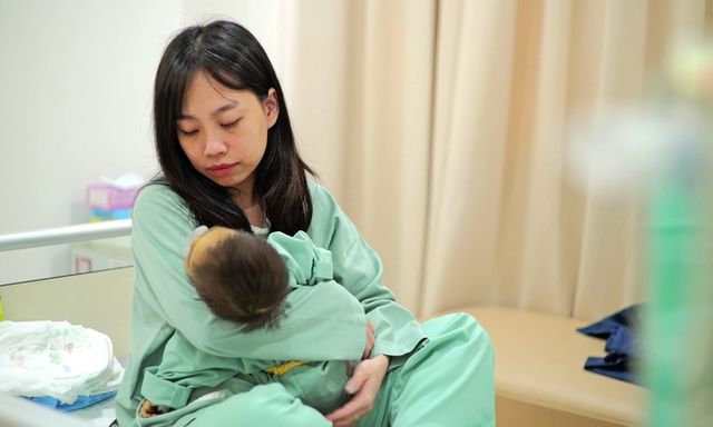 Kỳ tích ghép gan cho bé gái gần 1 tuổi, cân nặng chỉ 5,3 kg tại Vinmec Times City