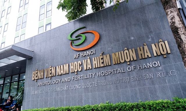 Để mùa xuân trọn vẹn hơn với những cặp vợ chồng hiếm muộn 