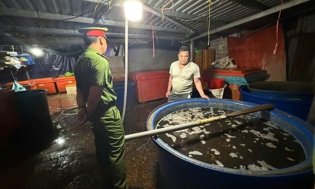 Người tiêu dùng mua ốc bươu bị ngâm 