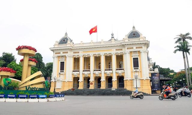 Hà Nội: Tạm cấm phương tiện xung quanh Quảng trường Cách mạng Tháng Tám