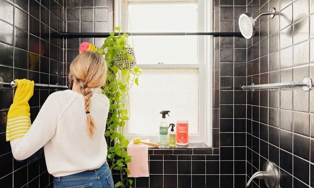 Các bước dọn dẹp phòng tắm đúng và hiệu quả nhất