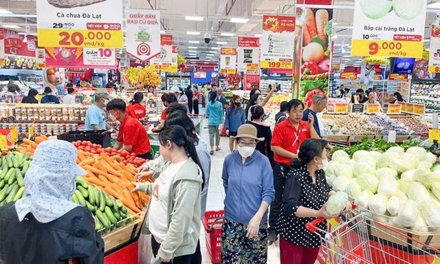 Thủ tướng yêu cầu không để hàng hóa tăng giá bất hợp lý dịp Tết