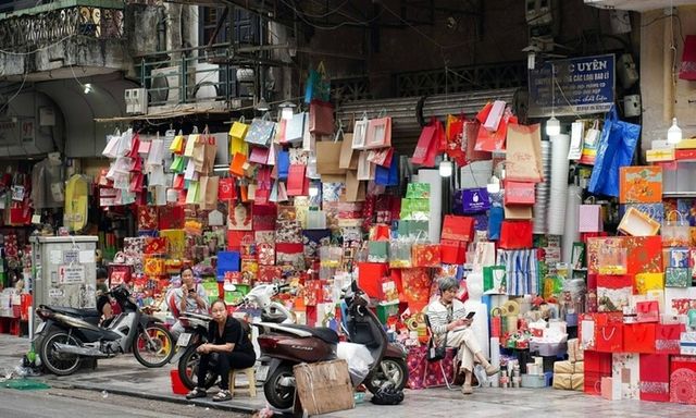 Khi nào hộ kinh doanh phải dùng tài khoản ngân hàng đúng tên đăng ký?