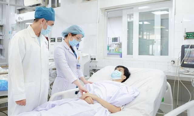 Tin tức đời sống 4/2: Cứu nam thiếu niên bị sốt xuất huyết biến chứng tan huyết cấp hiếm gặp