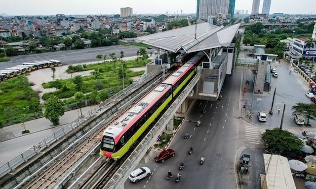 Hà Nội điều chỉnh giờ chạy tàu metro