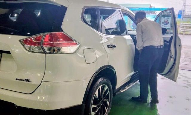 Bức tranh thị trường ô tô cũ cuối năm: Nhiều người xem nhưng chỉ hỏi giá