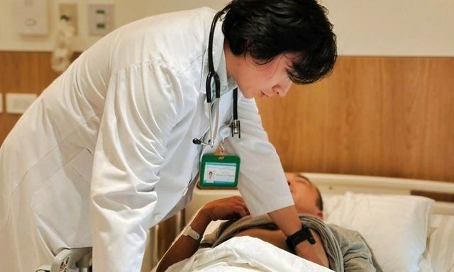 Người đàn ông đột quỵ suýt gặp nguy vì tưởng mình say rượu