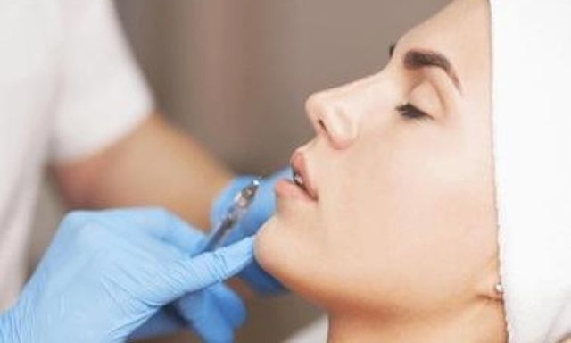 Công an điều tra vụ người phụ nữ tử vong sau khi truyền chất làm đẹp ở TP.HCM