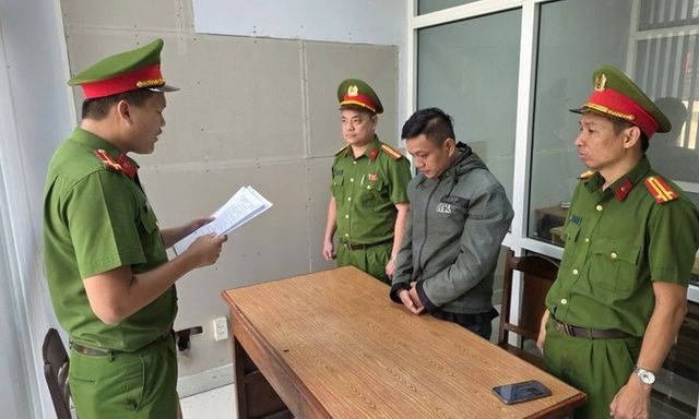 Khởi tố nhân viên bán hàng chiếm đoạt gần 435 triệu đồng của công ty