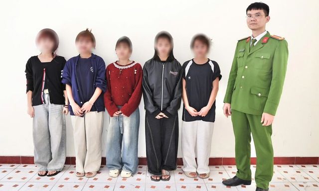 Nghe lời người lạ trên mạng, 5 học sinh lớp 8 ở Tuyên Quang bỏ nhà đi làm thuê