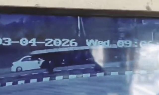 Video: 5 người trong một gia đình tử vong sau cú tông kinh hoàng vào đuôi xe tải