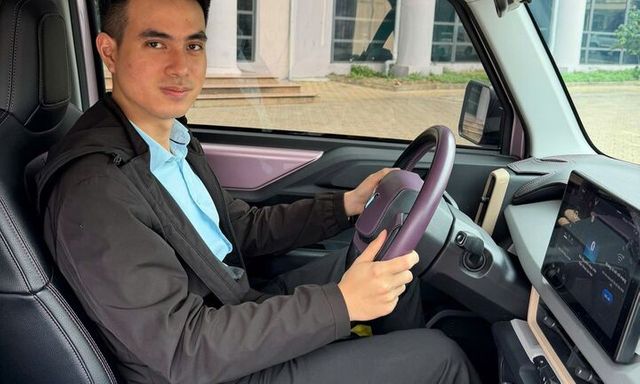 Chủ xe Nghệ An: “Từ lúc mua VinFast VF 3, đi uống cà phê, ăn bát phở chẳng ngại chỗ đỗ xe”