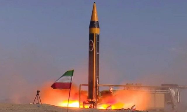 Iran tuyên bố phóng tên lửa Khorramshahr-4 xuyên qua 7 lớp phòng không của Israel 