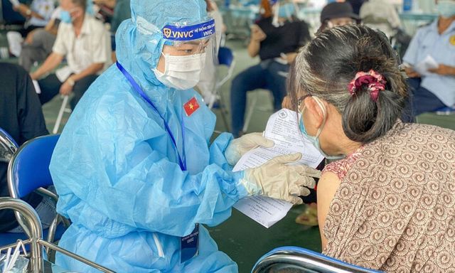 Nhìn lại 5 năm vắc xin Covid-19: Những mũi tiêm từng thắp lên hy vọng