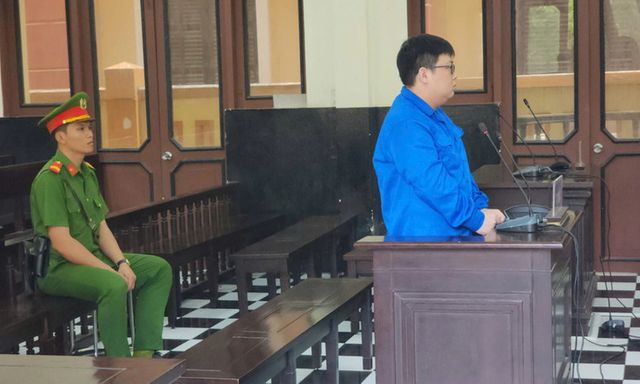 Mạo danh công an để lừa dì ruột gần 3,6 tỷ đồng